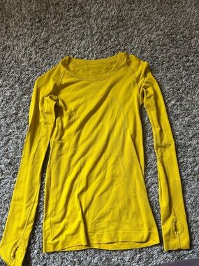 lululemon athletica Women's Long-Sleeve Scoop Neck Top - Yellow